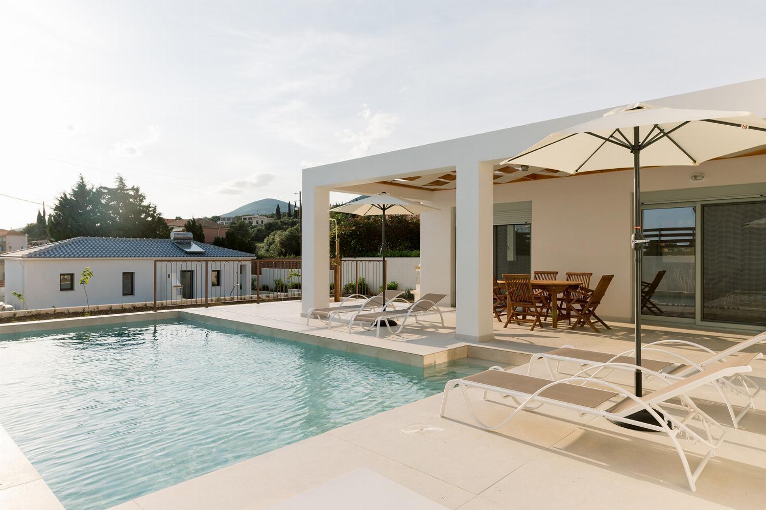 Villa Kira Trapezaki  Bagian luar foto